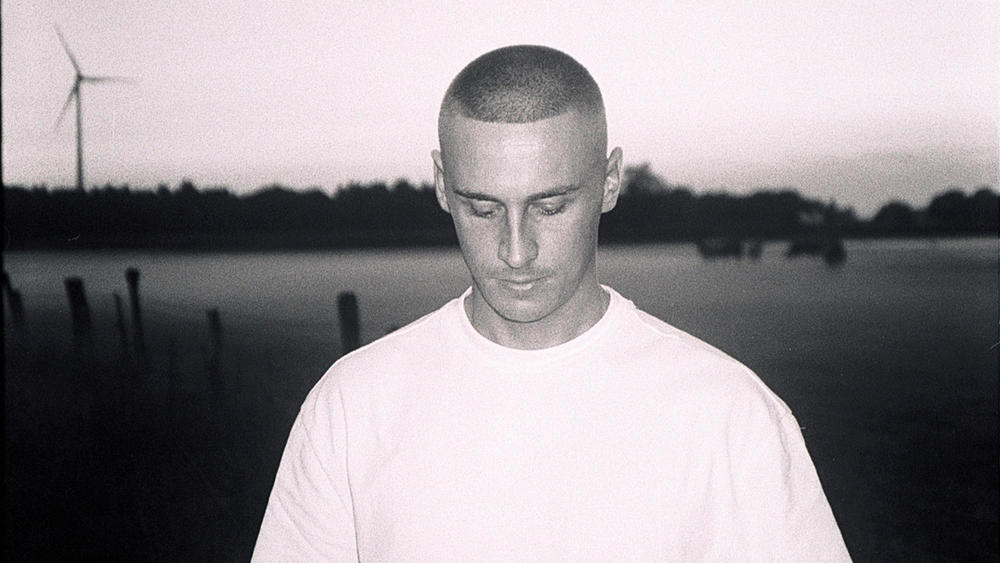 Disarstar_cp_warnermusic