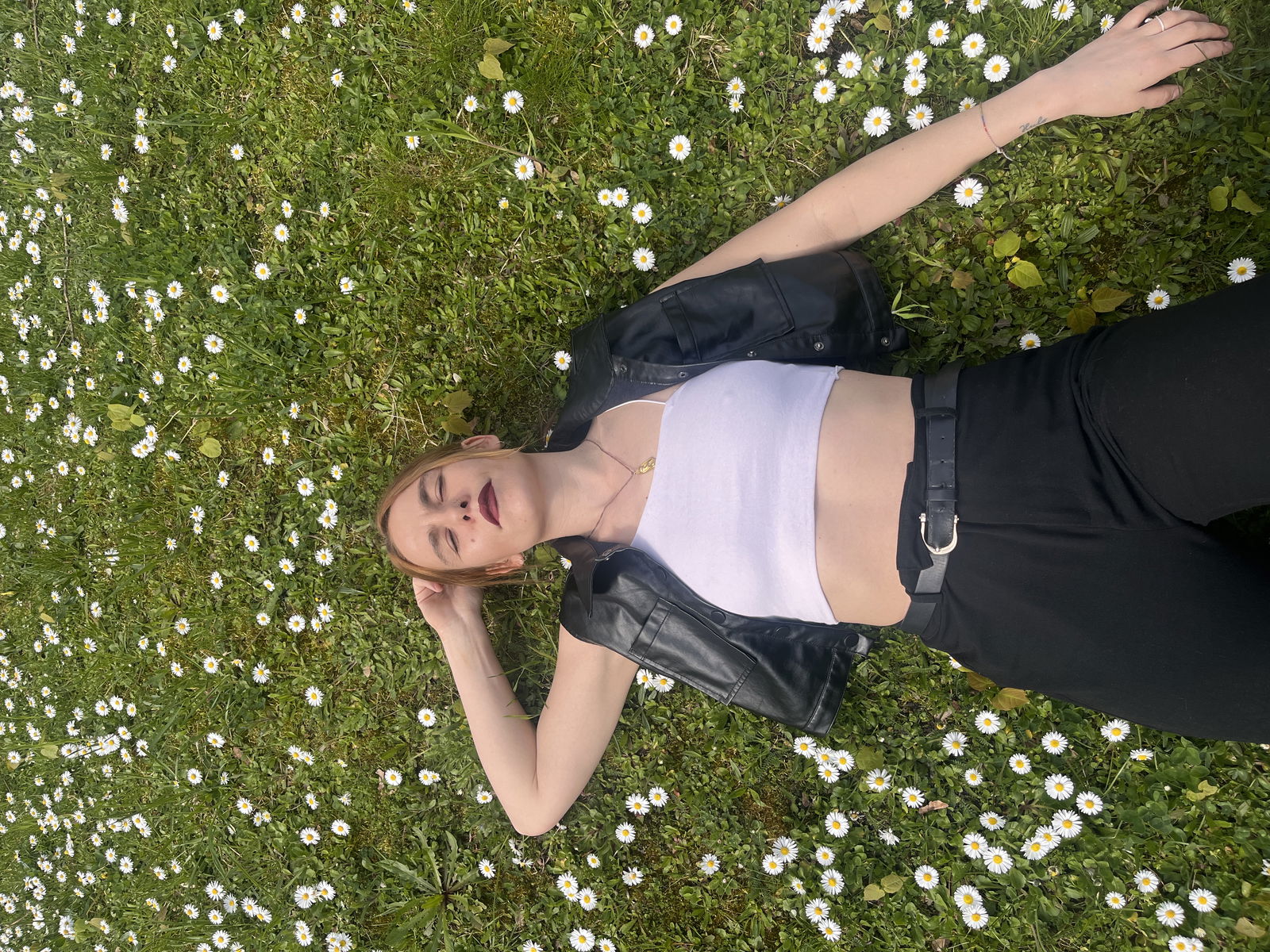 Lara_Hulo_Melina_Burke