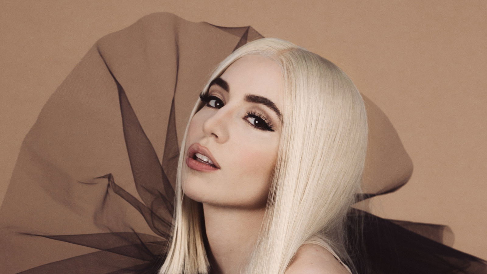 Ava Max