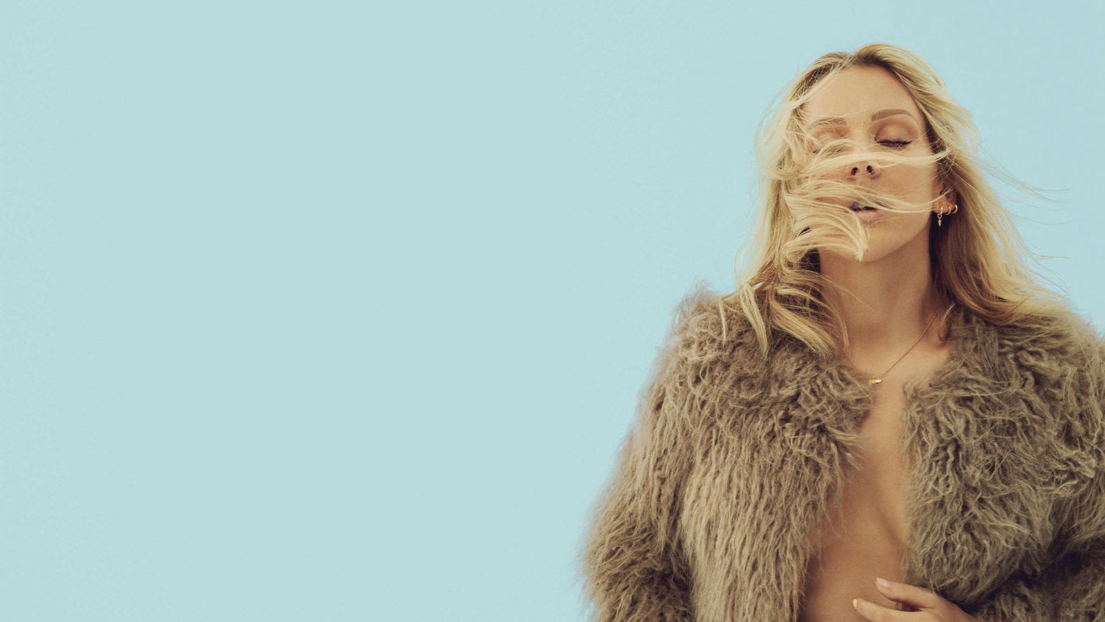 Ellie_Goulding_Universal_Music_16_9