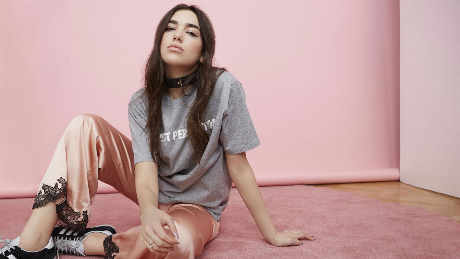 Dua Lipa 16:9