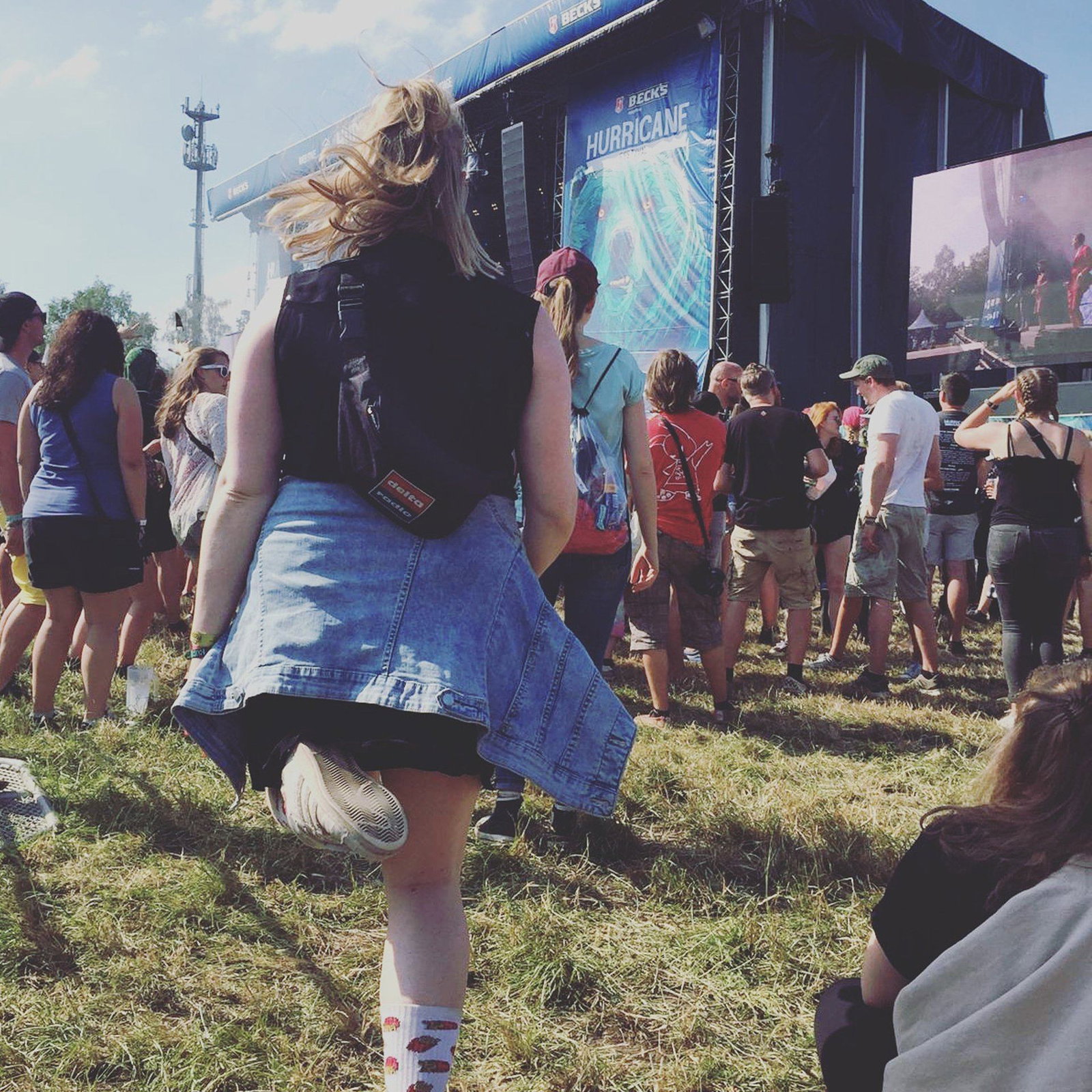 Gesa Hurricane Festival Gelände Bühne Tanzen Quardratisch 