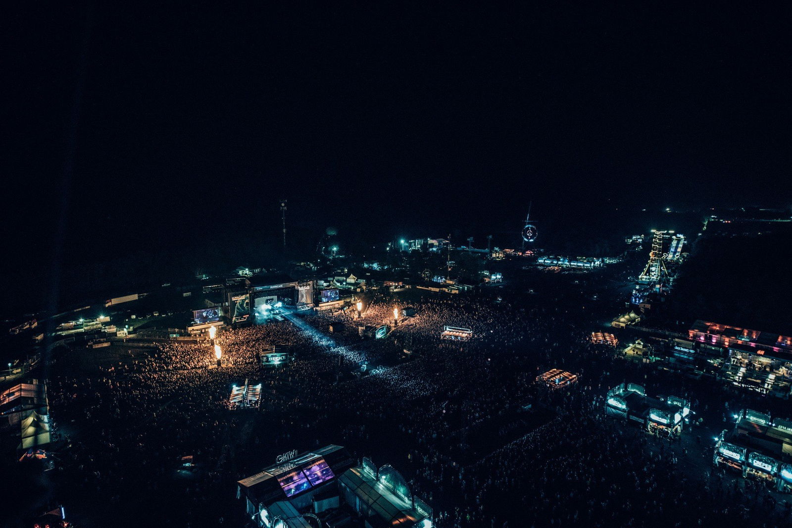 Hurricane Bühne Gelände Publikum Abends Atmosphäre