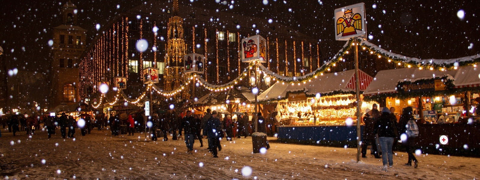 Ein Weihnachtsmarkt zu Adventszeit