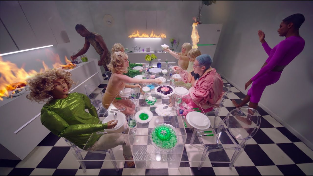 Lauv - Drugs & The Internet [Official Video]